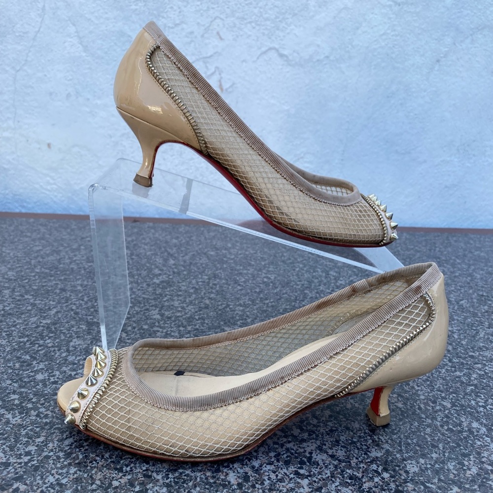 christian louboutin women’s heel shoes size 35.5